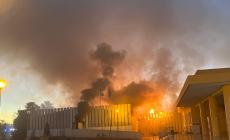 Grosso incendio in una struttura covid a Barletta. Evacuata la vicina rianimazione