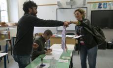 Il voto in citt&agrave;: Fdi tra il 22 e il 24%, il Terzo polo &egrave; il terzo partito. Forza Italia supera la Lega alla Camera, risultato ribaltato al Senato