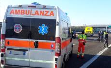 Tir si ribalta, riaperta dopo 3 ore la A1 tra Reggio Emilia e Terre di Canossa. Alle 14 ancora 9 km di coda tra Modena e Terre di Canossa