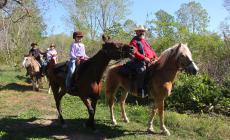 Caccia al tesoro a cavallo pensando a Giamma:  tanti amici e partecipanti - Fotogallery