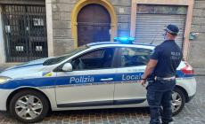 Paura in borgo delle Colonne: 90enne svenuto in casa da giorni  salvato dalla Polizia locale e dai Vigili del fuoco. E dai vicini