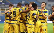 Parma-Bari 1-0. Benek e Corvi regalano San Siro ai gialloblù