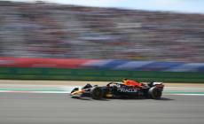 Di nuovo Verstappen: a Austin vince davanti a Hamilton e Leclerc. Alla Red Bull il mondiale costruttori
