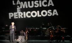 Nicola Piovani, è iniziato il concerto (e il tributo del teatro Regio)