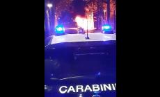 Salsomaggiore, auto in fiamme in via 25 Aprile - Video