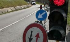Sp 28: senso unico alternato con semaforo tra Viazzano e Varano