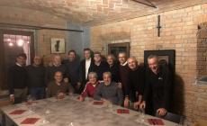 La 5a B del Rondani si ritrova dopo 40 anni - Foto: la classe oggi e nel 1982