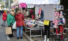 Via Zarotto in festa: colori, shopping e... sapori - Foto