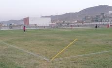 In Afghanistan, tornano le punizioni in pubblico: 12 persone frustate allo stadio per furto e adulterio 