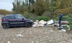 Rifiuti abbandonati in via Resga:  prime sanzioni per oltre 1000 euro
