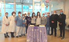 Nuova apparecchiatura donata dall’associazione Colibrì alla Neonatologia per screening uditivi ai neonati