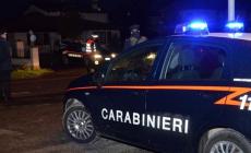 Tampona l'auto ferma al posto di blocco: era ubriaco. Sequestro dell'auto, patente ritirata e denuncia