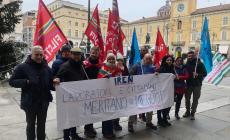 Iren, manifestazione dei sindacati in piazza Garibaldi. Incontro con il vicesindaco
