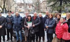 Gli "Amici della Valle del Sole" donano all'Ausl  di Borgotaro due automobili e nuove poltrone-letto