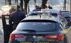 Intestatario di 78 auto in uso a pregiudicati, denunciato un commerciante comasco 