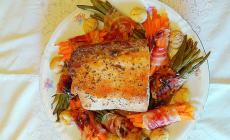 Ecco l'arrosto di maiale con glassa, ideale in queste fredde giornate