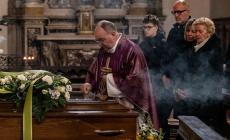 Affetto, compostezza e dignità per l'ultimo saluto a Vittorio Adorni - Foto