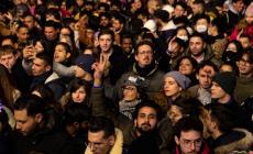 Piazza gremita per Cosmo: musica, fuochi e tanta allegria per salutare il 2023- Foto