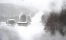 Meteo: arrivano aria fredda e pioggia a Parma, neve sopra i 500 metri. Pratospilla già imbiancata