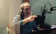 Addio a Joe Violanti, conduttore radiofonico, dj e scrittore. Charlie Gnocchi: "Era il più bravo"