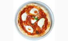 Osteria del mare: oltre al pescato si pu&ograve; scegliere tra pizza e pinsa