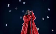 I Chiefs vincono il Super Bowl, Rihanna superstar incinta 
