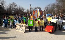 Sfilata green tra Greta e pale eoliche per portare l’emergenza ambientale nel Carnevale 2023 - Foto