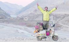 Andrea Delsoldato e la sua avventura:  «In vespa in Bangladesh»