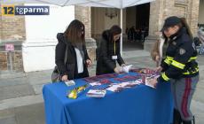 8 marzo, polizia in piazza contro la violenza di genere  - Video