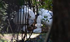 Viale Partigiani d'Italia: giovane muore dissanguato tentando di scavalcare un cancello