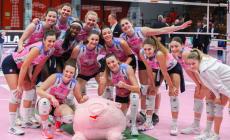 Sorrisi, sudore e schiacciate da Casalmaggiore, dove il volley è... di casa - Le foto