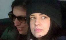 Elly Schlein "beccata" con la  (presunta) fidanzata: le foto