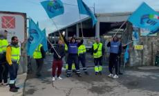 Strada dei Mercati: protesta della Uil davanti alla sede di Emc2 Onlus 