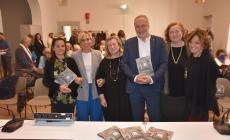 Albertina Sanvitale:  Caterina Bonetti e Beatrice Aimi alla presentazione di "Oltre il banco" 