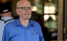 Murdoch ci ripensa e a 93 anni molla la fidanzata 66enne dopo pochi mesi