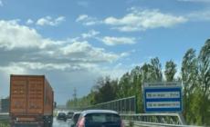 Scontro auto-camion in A1: un ferito grave