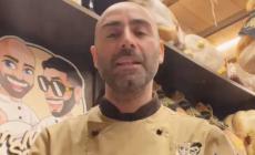 Uccisa in casa la mamma del TikToker re dei panini. Fermata la vicina di casa   - Video 