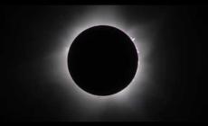 L'unica eclissi solare ibrida di questo decennio - Video