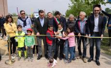 Inaugurato il parco dei Gelsi a san Pancrazio: giochi inclusivi, alberi e nuove panchine