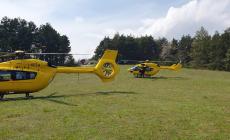 Cade con il parapendio a Cozzano: 37enne ricoverato al Maggiore con l'elisoccorso (non in pericolo di vita) - Video