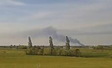 Incendio di via Emilio Lepido, il fumo visto da Bannone: video in timelapse
