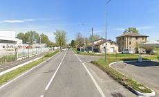 Morto un runner investito da un'auto nel Reggiano: arrestato il conducente, un 45enne di Pavia
