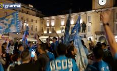 Scudetto al Napoli, anche Parma si tinge d'azzurro - Videocronaca della serata