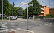 Scontro tra scooter ieri sera in via Muratori: due ragazzi all'ospedale, un 16enne  è molto grave in Rianimazione