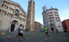 Parma "corre" per le vie del centro con la Cetilar run - Le foto