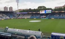 Stadio Mazza di Ferrara:  le squadre stanno per scendere in campo, oltre 750 gialloblù a sostenere il  Parma - Video