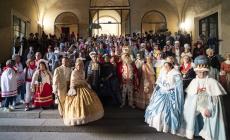 Da Arlecchino al... Ds&egrave;vod, a Parma l'invasione delle maschere - Le foto 