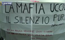 I giovani piantano un albero per il futuro: iniziativa al Bodoni ricordando Giovanni Falcone - Video