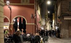 Preso a pugni in via Farini, e rapinato della catena d'oro del valore di 700 euro