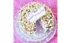 Tempo di semifreddo alle ciliegie, semplice e fresco